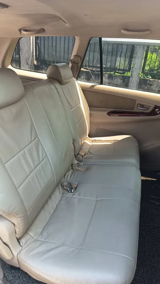 Toyota Innova - Image 6