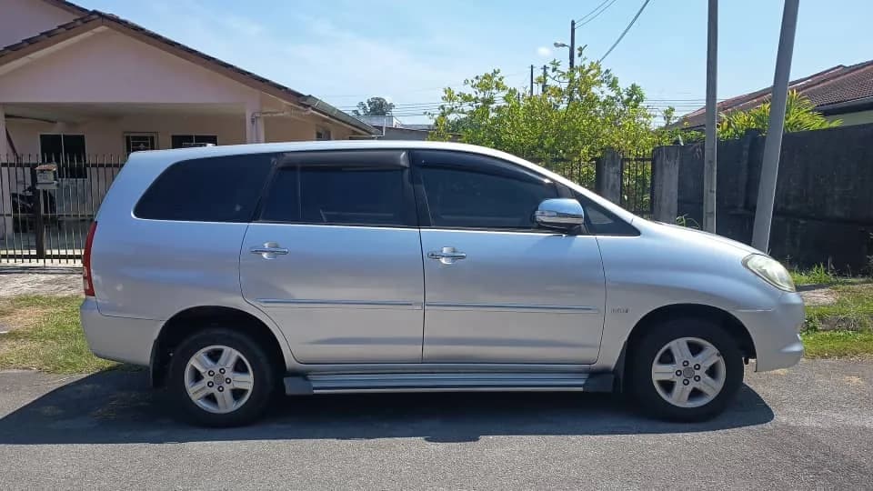Toyota Innova