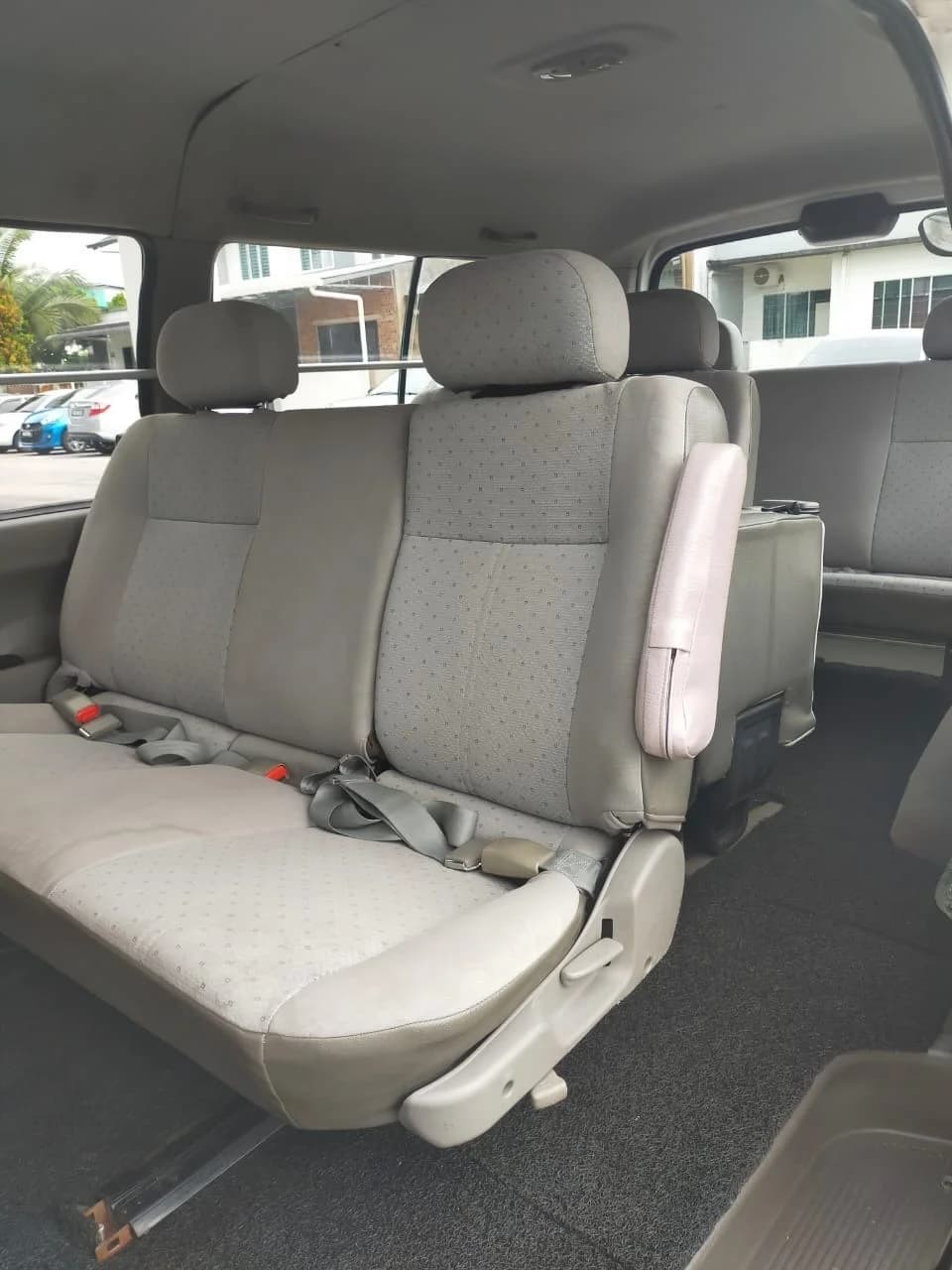 Kia Pregio Van - Image 5