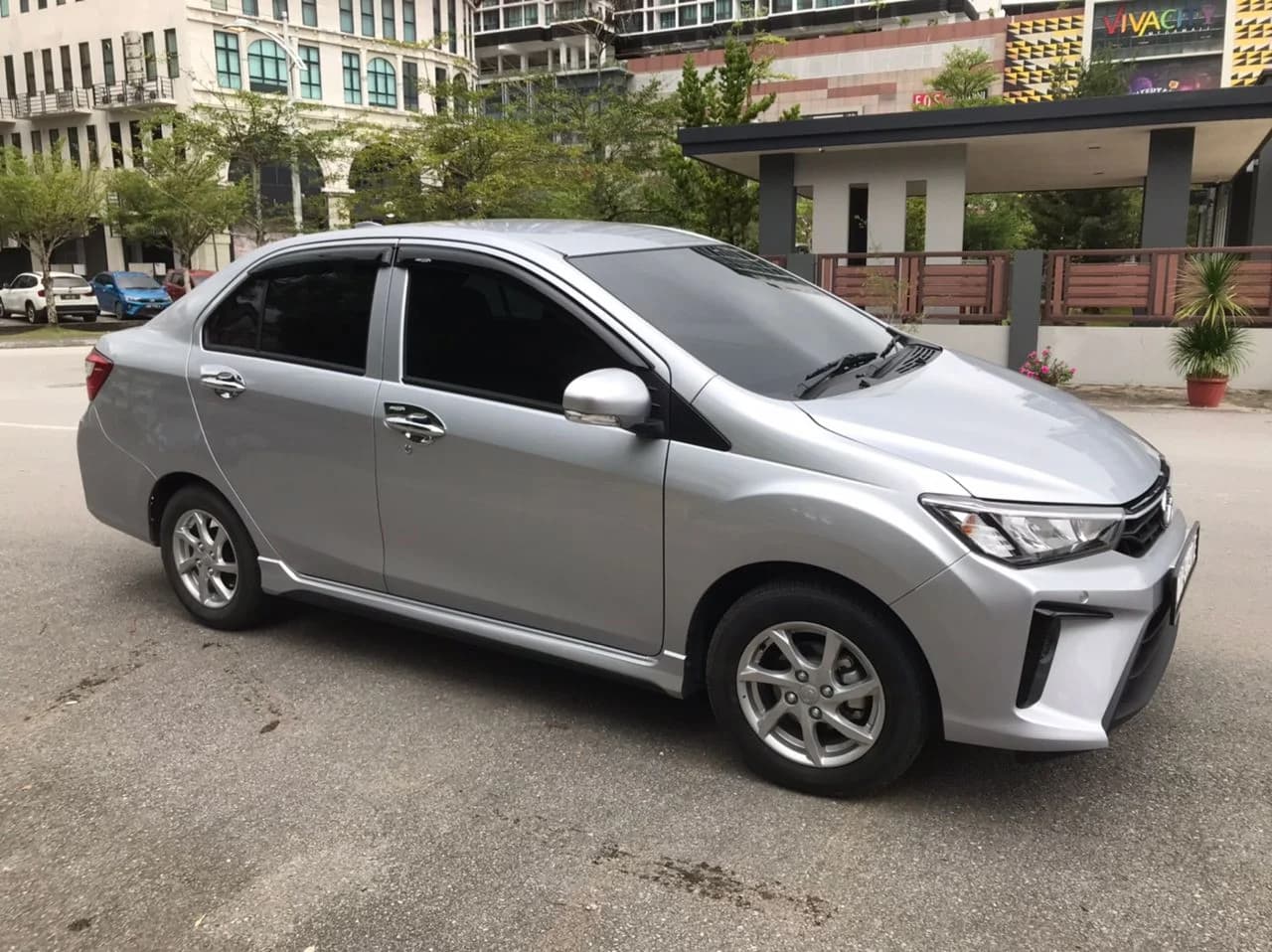 Perodua Bezza Auto - Image 11