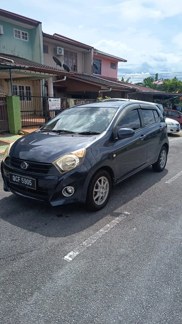 Perodua Axia Auto thumbnail 2