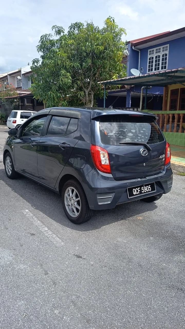 Perodua Axia Auto thumbnail 3