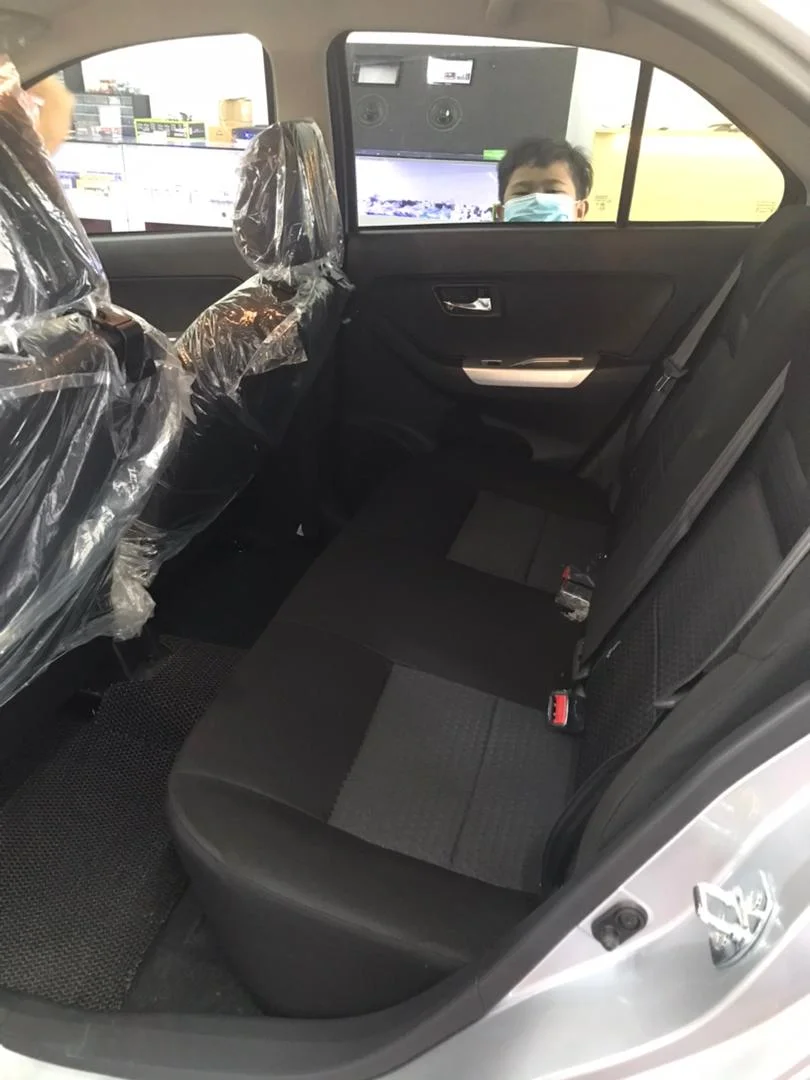 Perodua Bezza Auto thumbnail 4